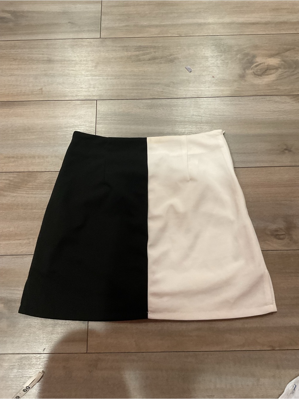 SHEIN Black and White Colorblock Mini Skirt